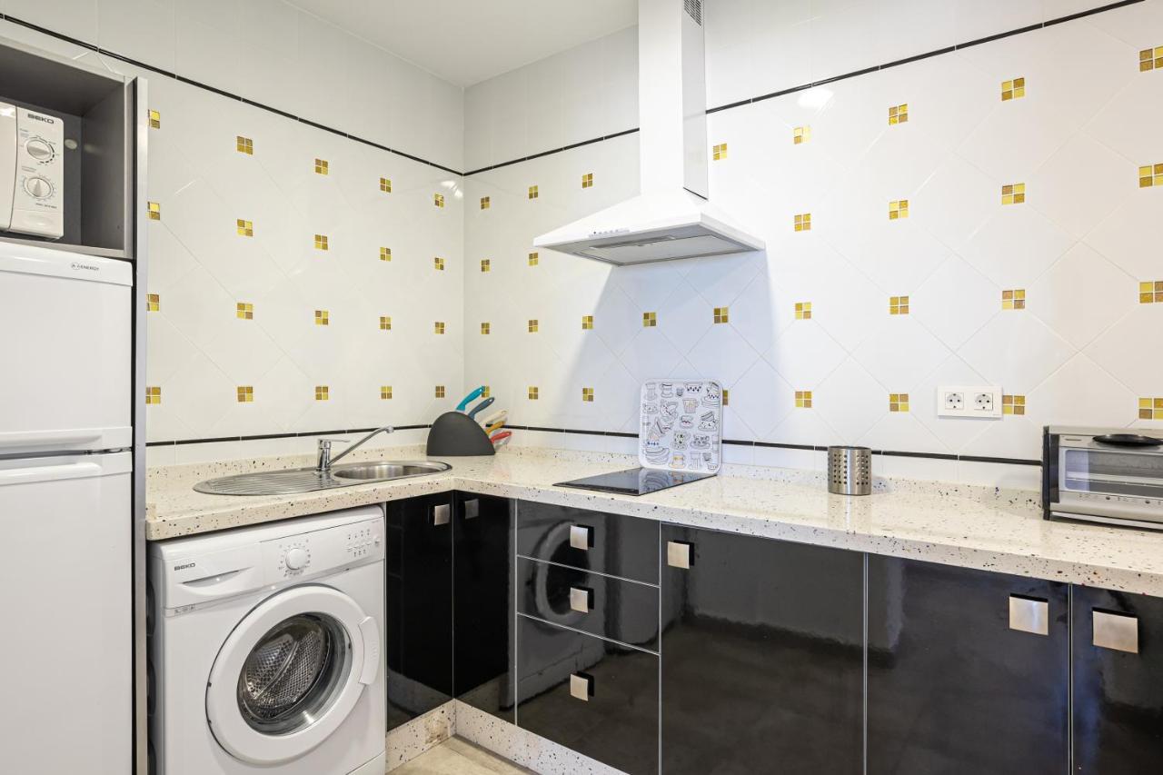 קוניל דה לה פרונטרה Apartamentos Turisticos La Boutique Del Mar מראה חיצוני תמונה